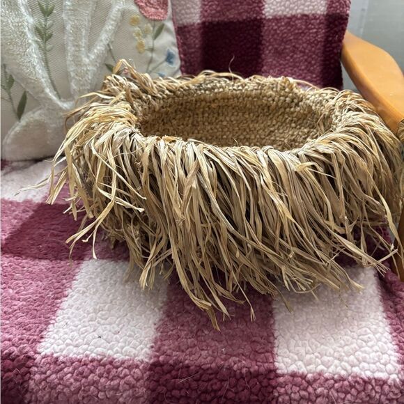 Natural Fiber Decorative Basket - Picture 3 of 4